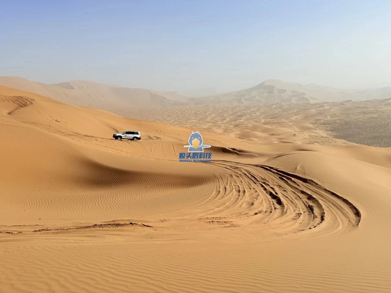 रेगिस्तान के हृदय में प्रवेश रेगिस्तान के हृदय में प्रवेश